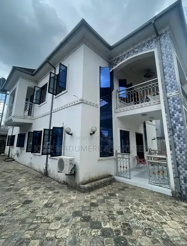 5bdrm Duplex in Gated Estate for sale in Rumuduru