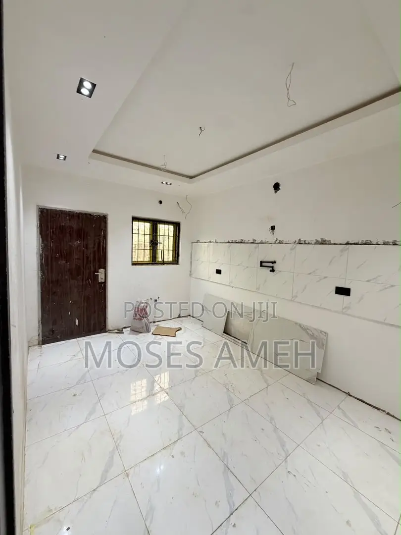 4bdrm Townhouse/Terrace in Wuye for sale in Wuye