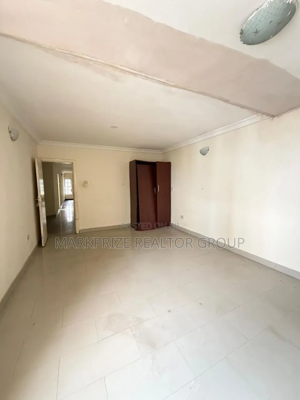 4bdrm Duplex in Lekki County, Ikota for sale in Ikota