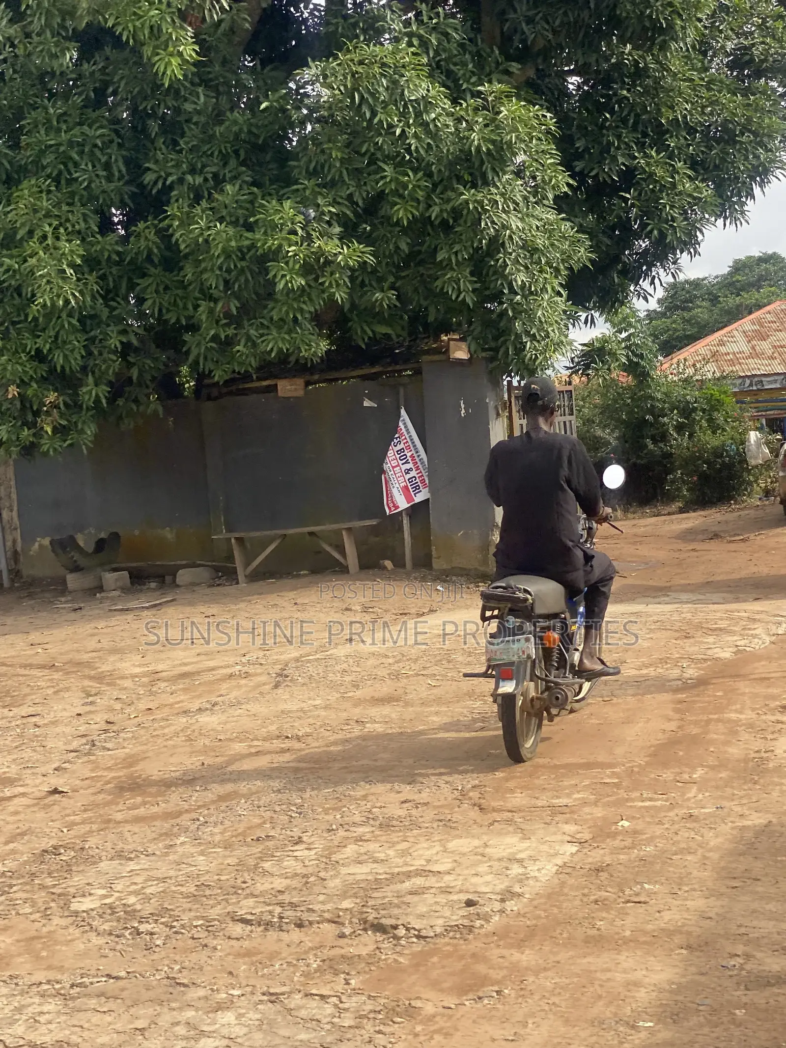 For Sale — 9 Plots of Land alagbaka Gra Right Opposite Shoprite Akure in Akure