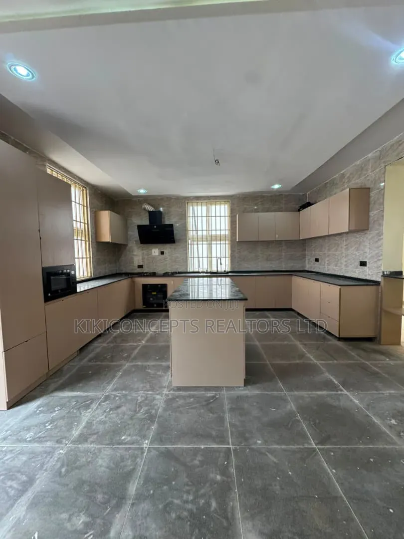 4bdrm Duplex in Ikolaba Gra, Agodi for rent in Agodi