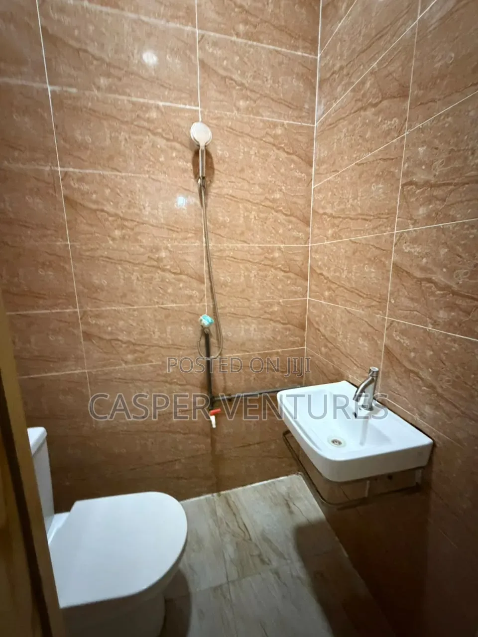 Studio Apartment in Royal Pine Estate, Lekki Phase 2 for rent in Lekki Phase 2