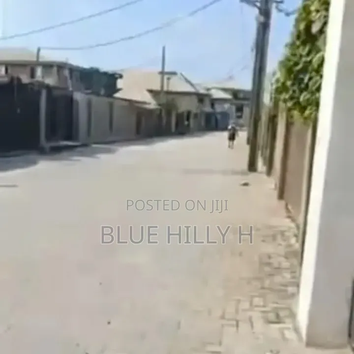 12bdrm Block of Flats in Fidiso, Ajah for sale in Ajah