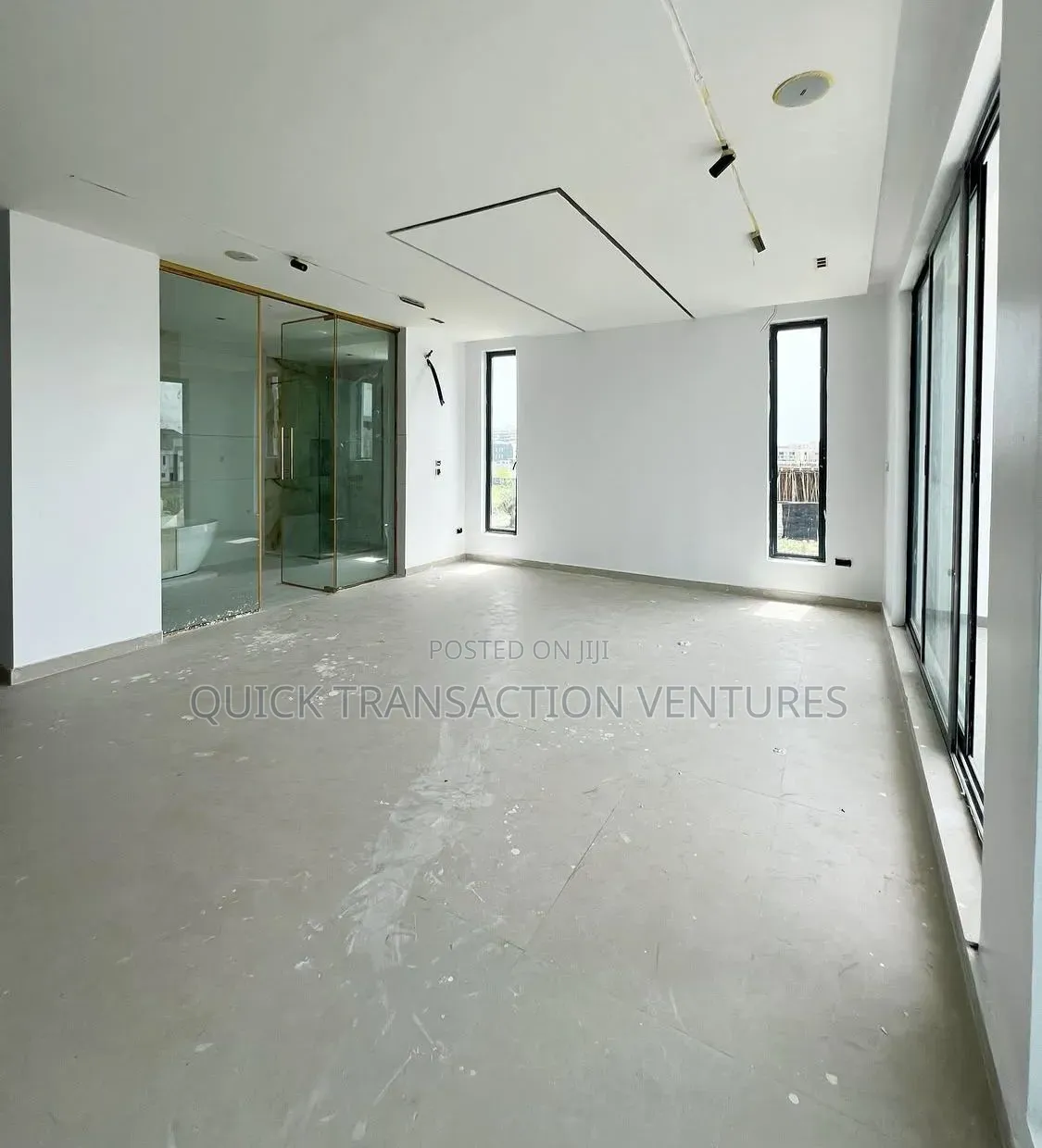 5bdrm Duplex in Cowrie Creek Estate, Ikate for sale in Ikate