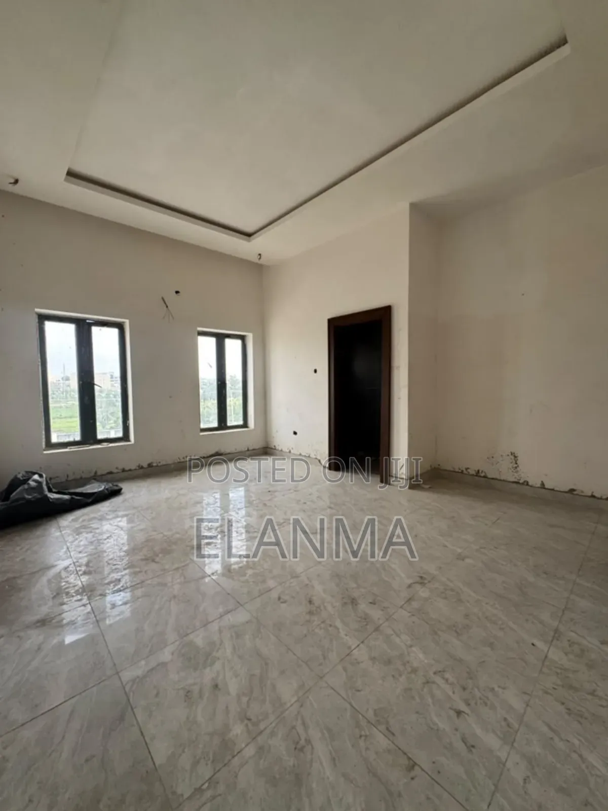 3bdrm Apartment in Kaura for sale in Kaura