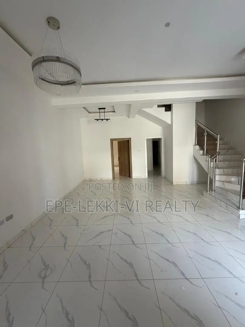 3bdrm Duplex in Ajah for rent in Ajah