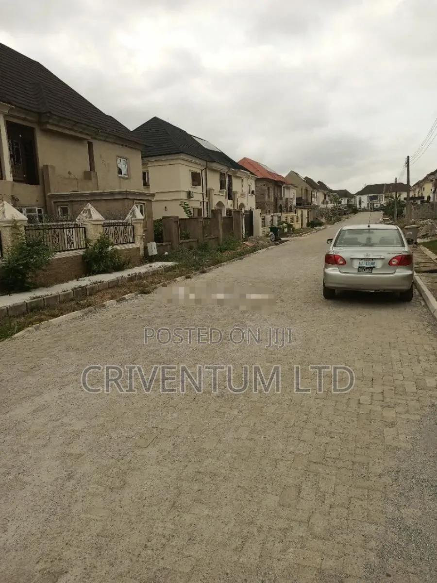 4bdrm Duplex in Galadimawa for sale in Galadimawa