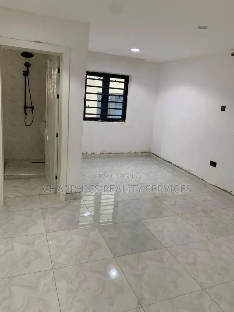 1bdrm Apartment in Lekki Phase 1 for rent in Lekki Phase 1