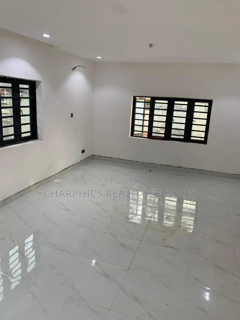 1bdrm Apartment in Lekki Phase 1 for rent in Lekki Phase 1