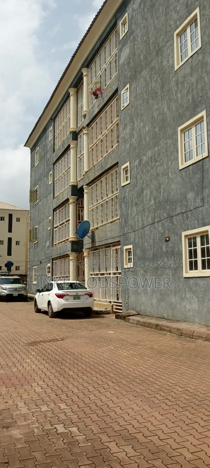 3bdrm Block of Flats in Kaura for rent in Kaura