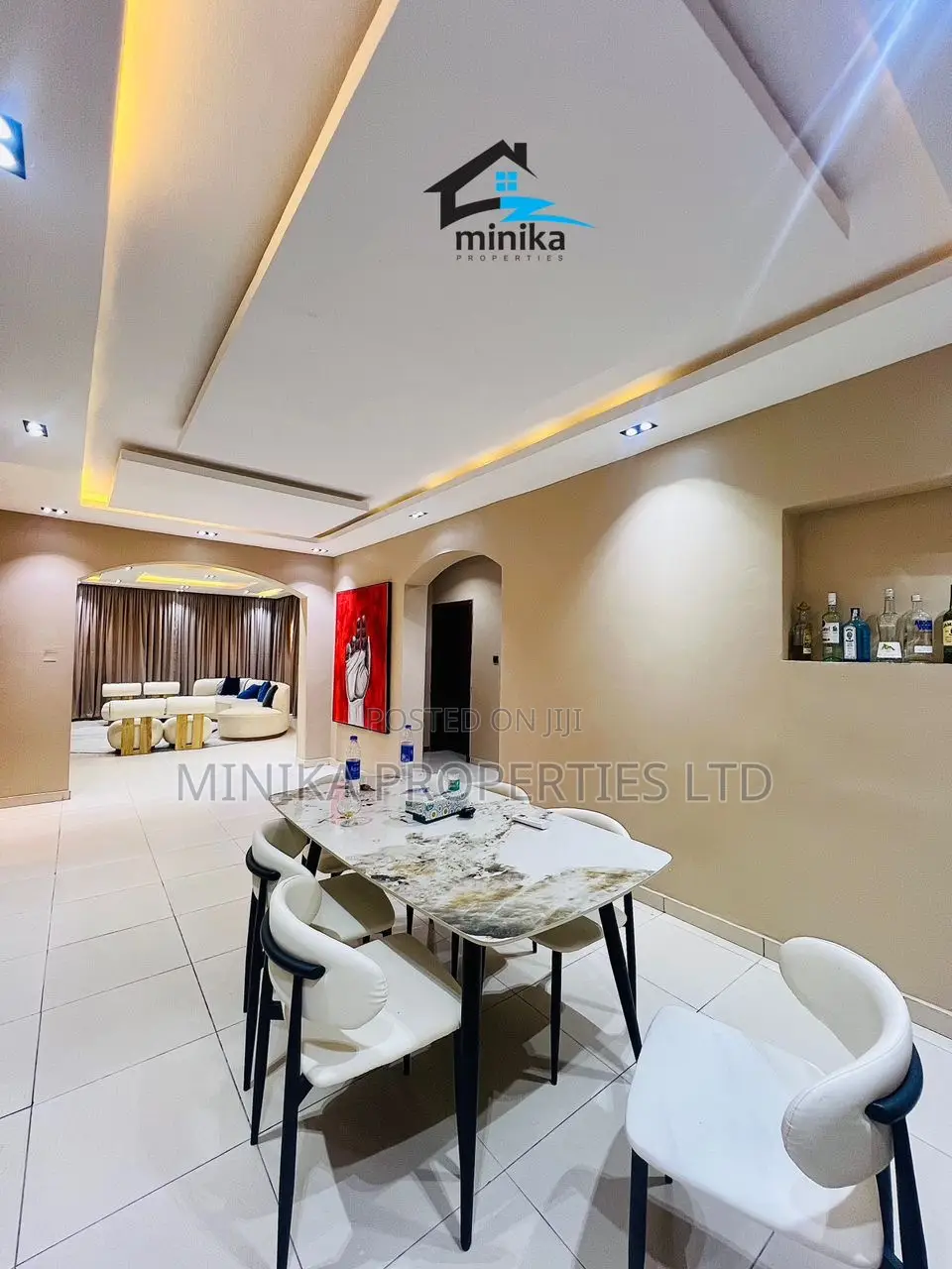 3bdrm Apartment in Osapa london for sale in Osapa london
