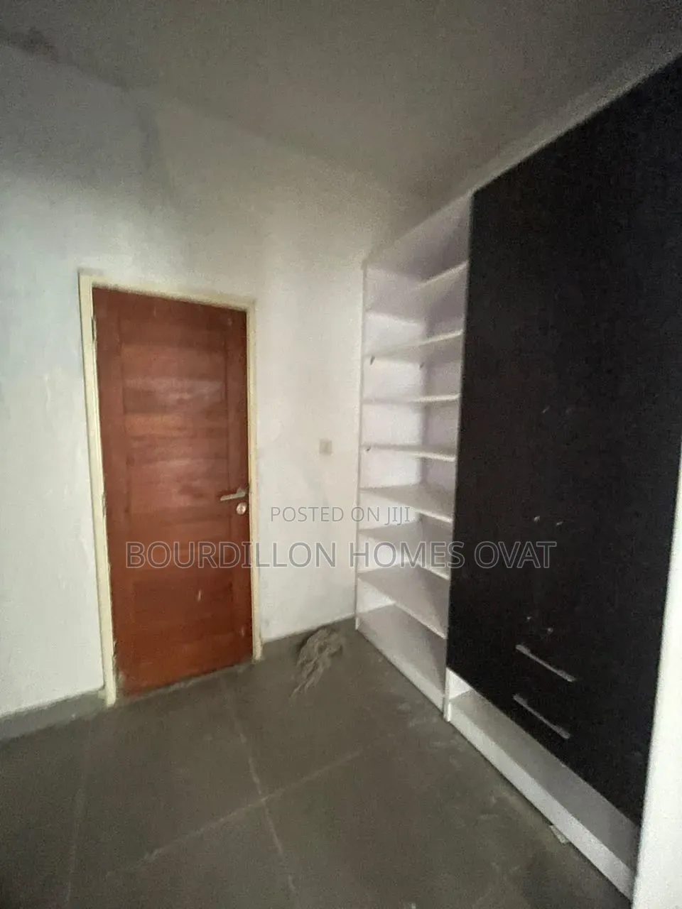 3bdrm Apartment in Ikate Lekki Lagos for sale in Ikate