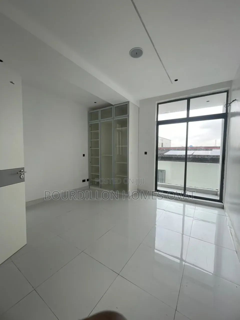 3bdrm Apartment in Ikate Lekki Lagos for sale in Ikate