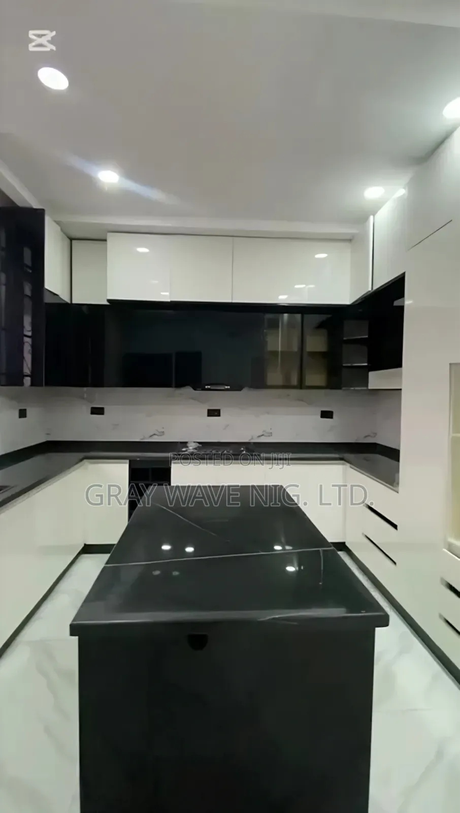 5bdrm Duplex in Guzape District for sale in Guzape District