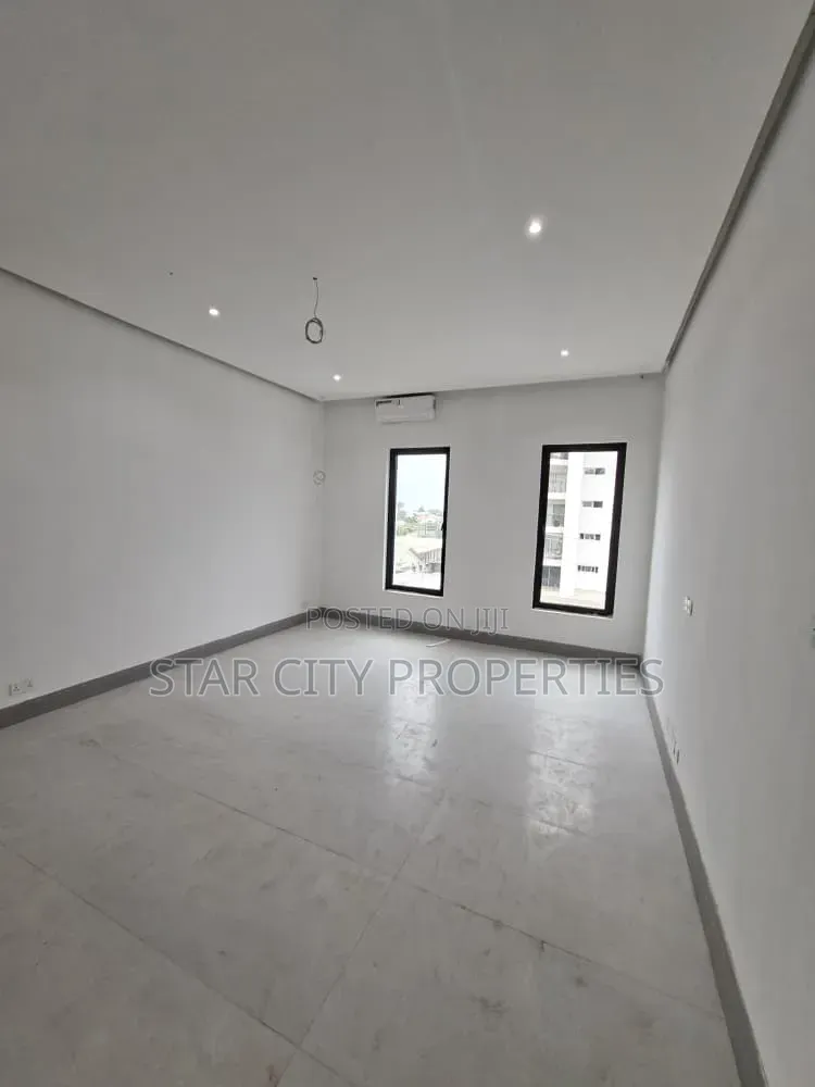 6bdrm Duplex in Old Ikoyi Lagos for sale in Old Ikoyi