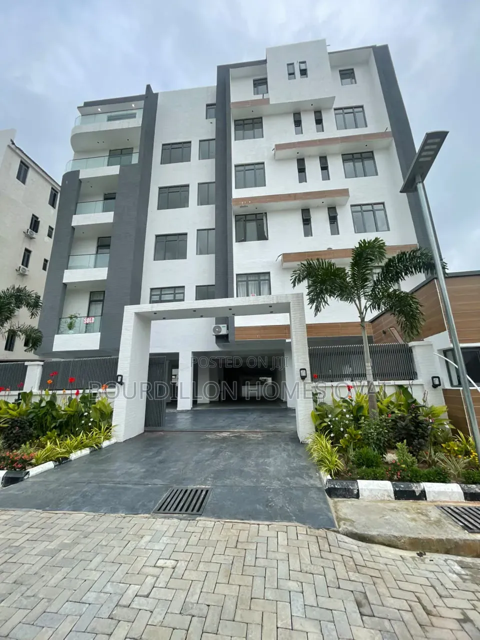 3bdrm Apartment in Ikate Lekki Lagos for sale in Ikate