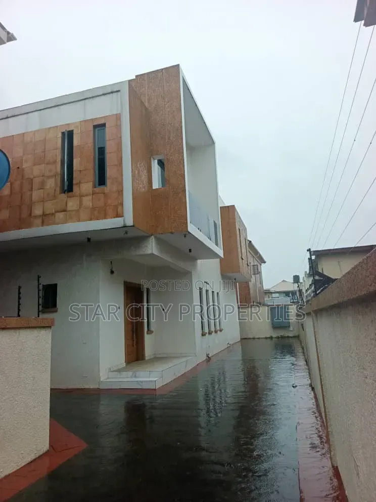 4bdrm Duplex in Ojodu Berger for rent in Berger
