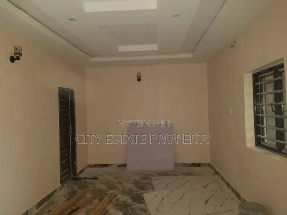 1bdrm Block of Flats in City Estate, Rukpokwu for rent in Rukpokwu