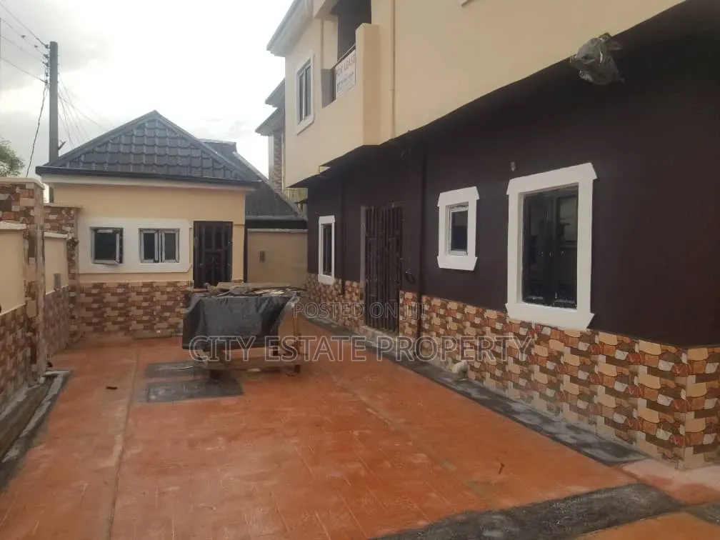 2bdrm Block of Flats in City Estate, Rukpokwu for rent in Rukpokwu