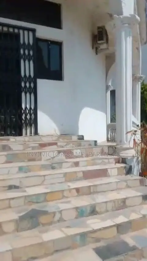 5bdrm Duplex in Maitama for sale in Maitama