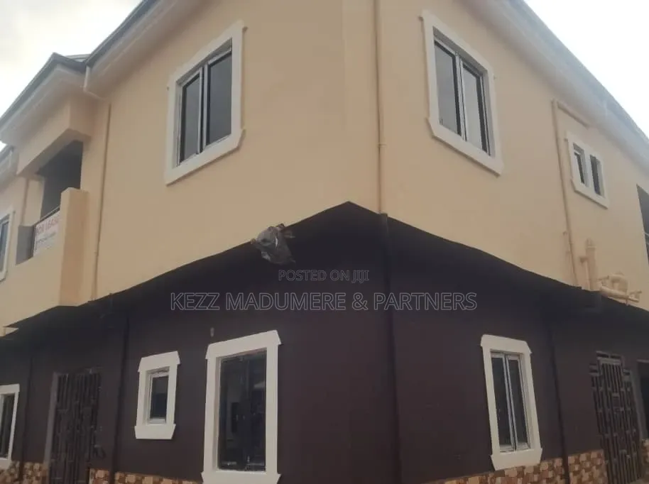 1bdrm Block of Flats in Elikpokpodu Rukpokwu for rent in Rukpokwu
