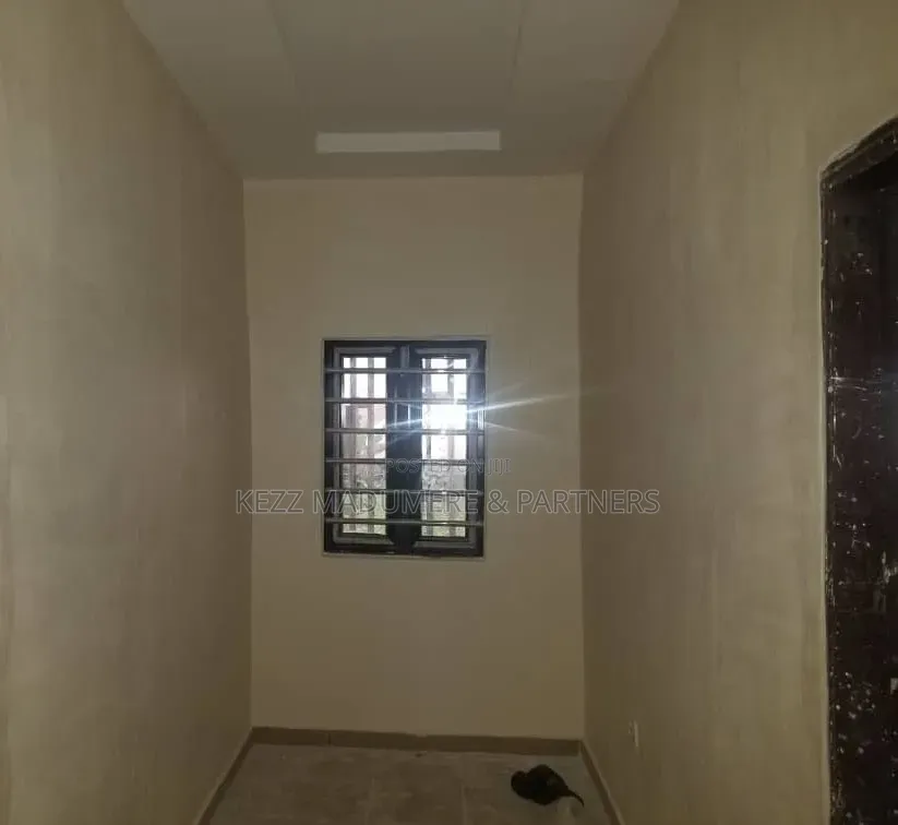 1bdrm Block of Flats in Elikpokpodu Rukpokwu for rent in Rukpokwu