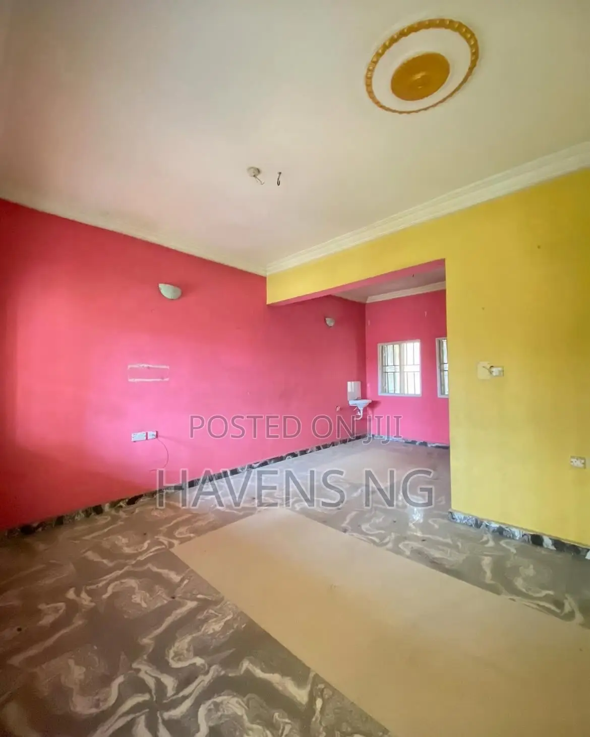 12bdrm Block of Flats in Obio-Akpor for sale in Obio-Akpor