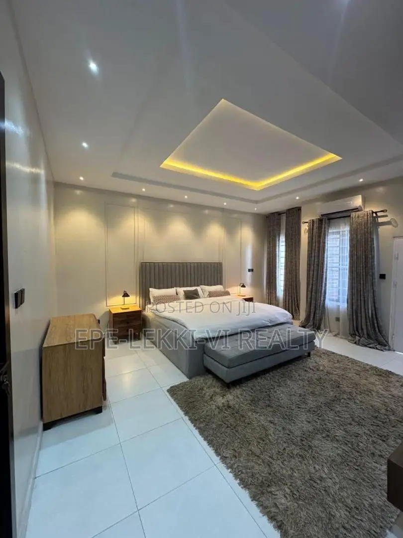 Furnished 4bdrm Townhouse/Terrace in Lekki for sale in Lekki
