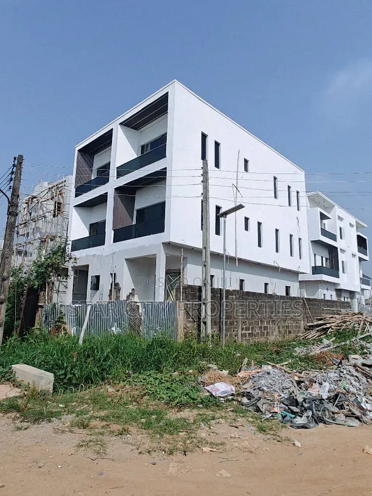 5bdrm Duplex in Greenfield, Isheri North for rent in Isheri North