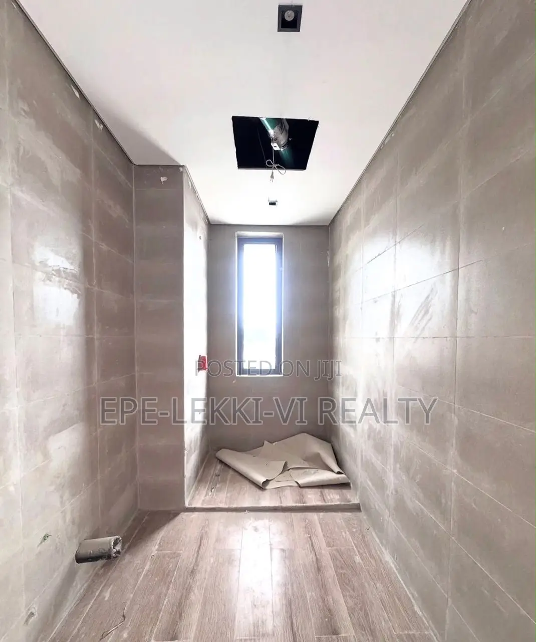 3bdrm Apartment in Victoria Island for sale in Victoria Island
