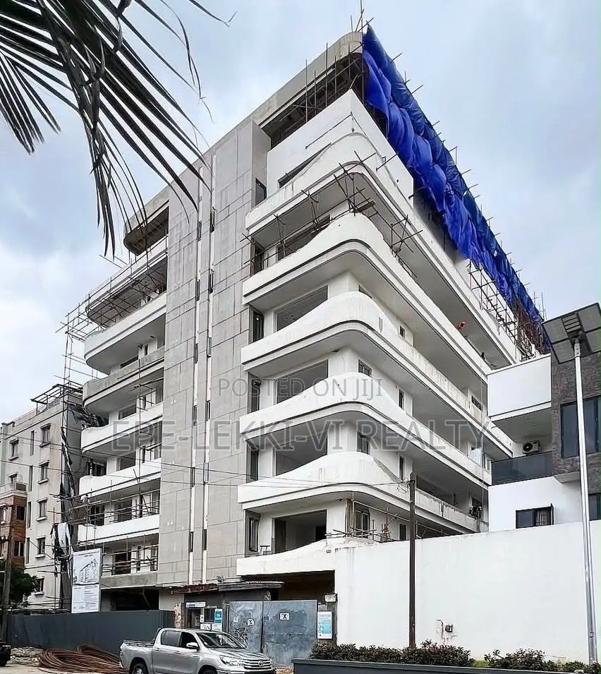 3bdrm Apartment in Victoria Island for sale in Victoria Island