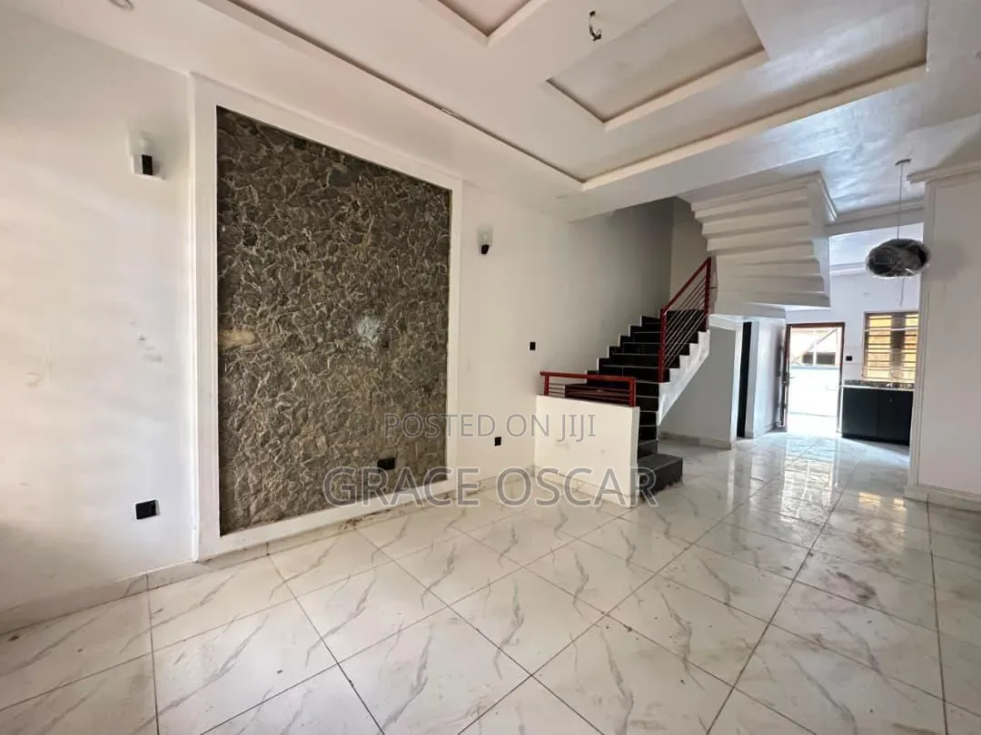 2bdrm Duplex in Sangotedo for rent in Sangotedo