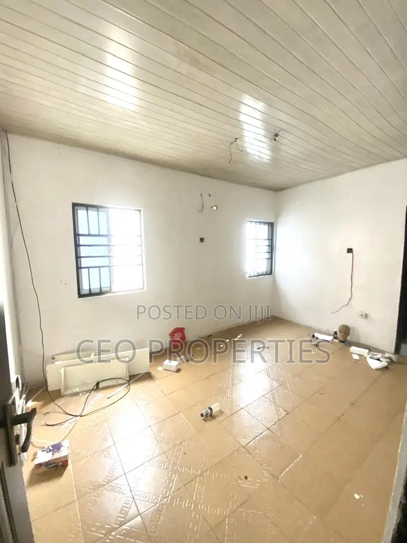 2bdrm Block of Flats in Chisco-Lekki for rent in Lekki Phase 1