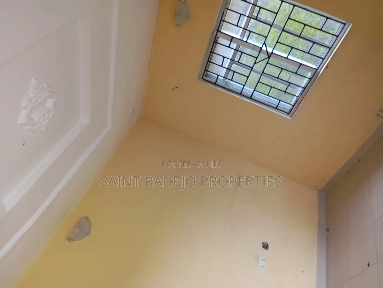 1bdrm Block of Flats in Yabatech Estate., Gberigbe for rent in Gberigbe