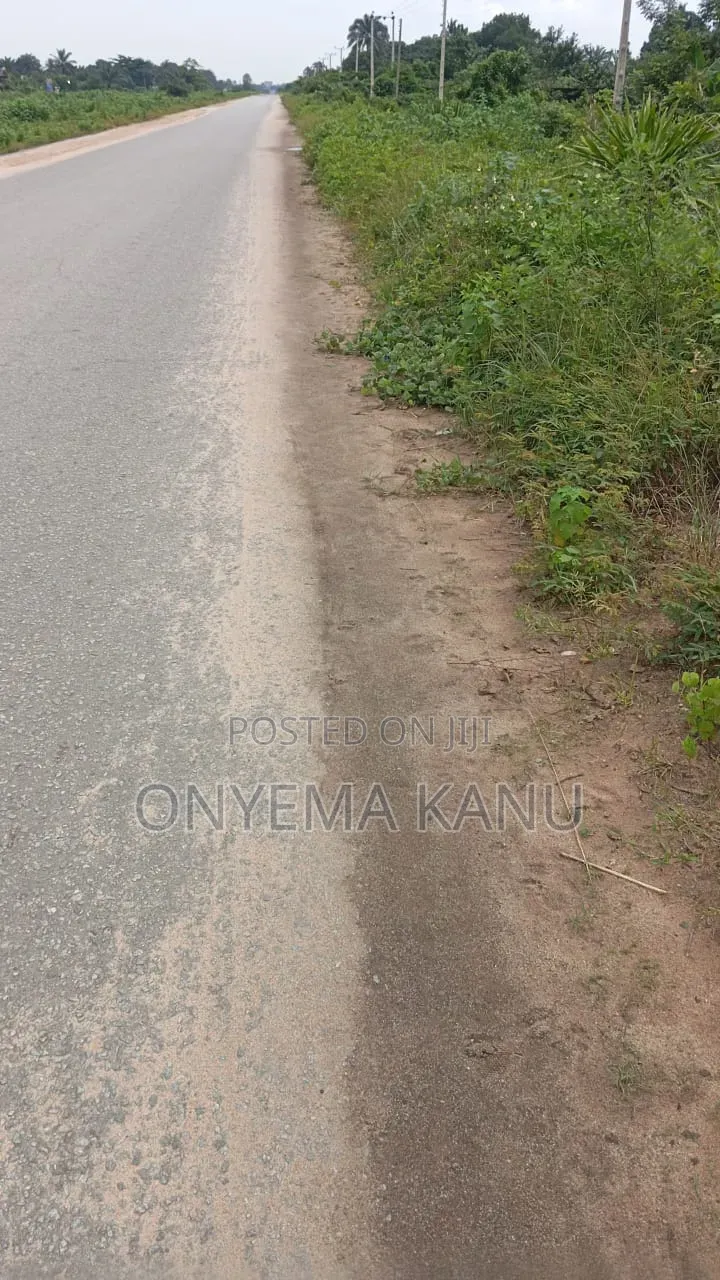 4 Plots Facing Aba-Portharcourt Highway in Ukwa