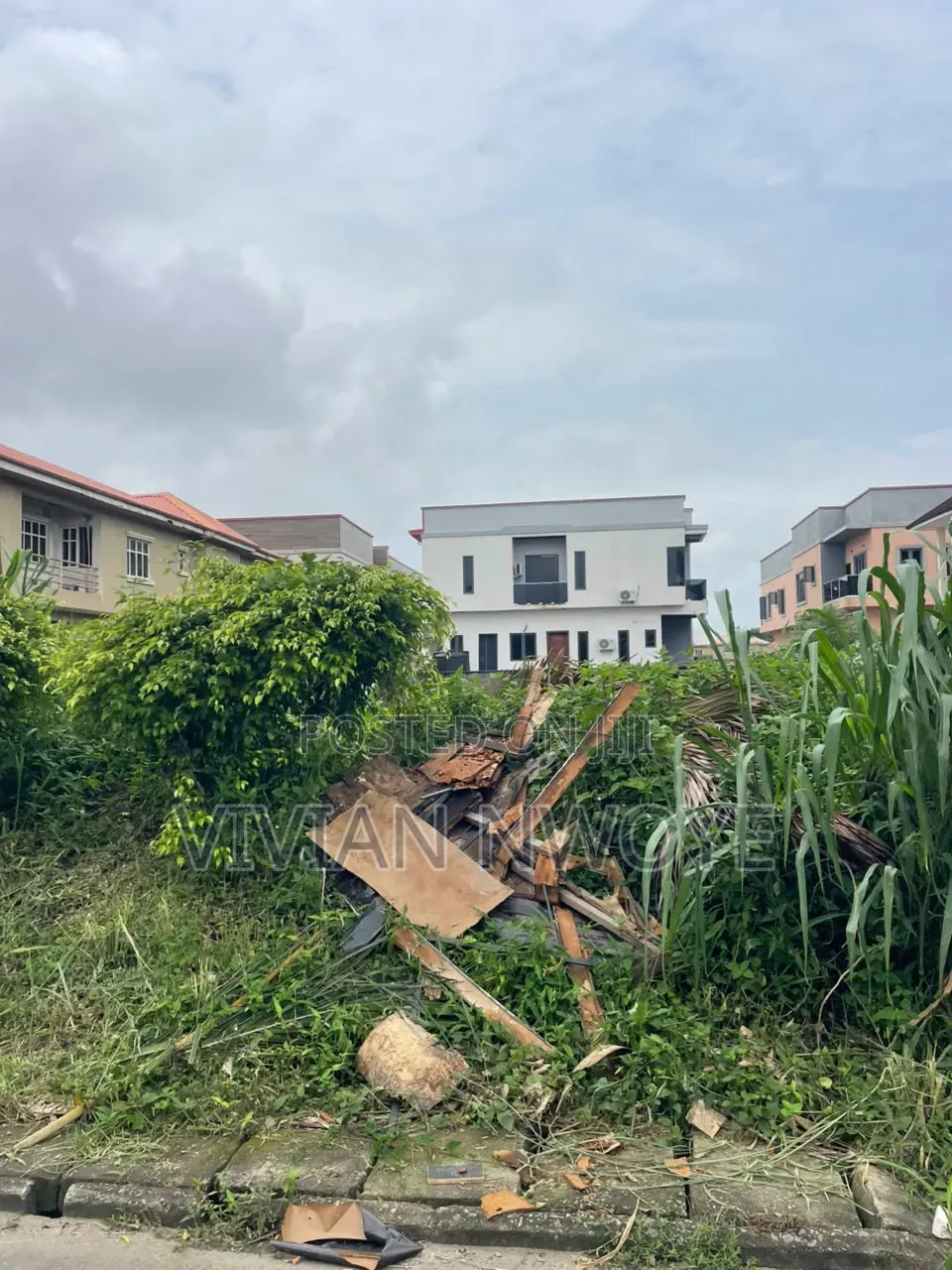 Prime 682.582sqm C of O Land for Sale in Developed Estate ,Crown Estat in Sangotedo