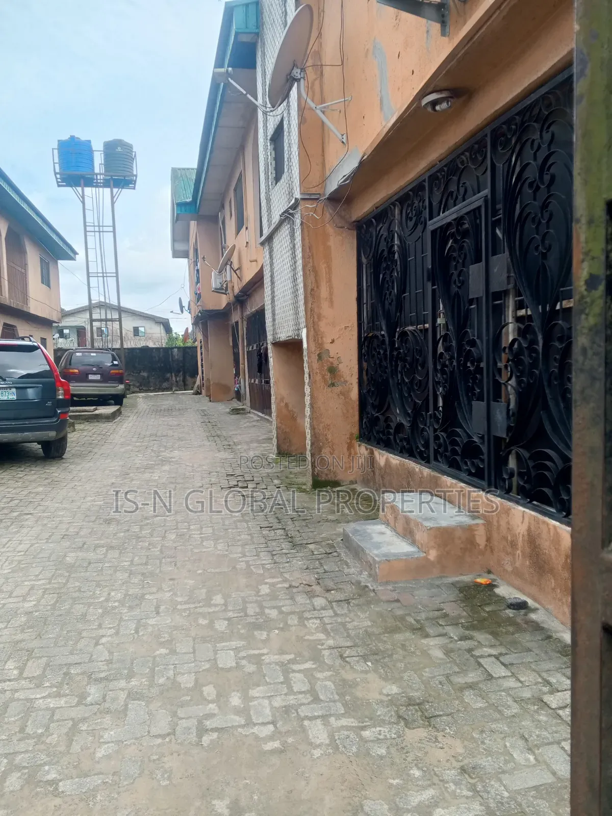 3bdrm House in Bendel Estate, Warri for sale in Warri