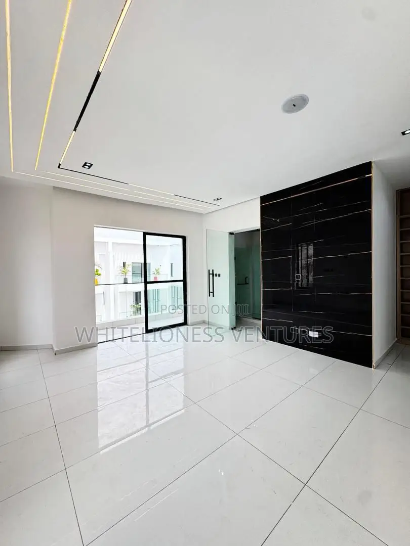 4bdrm Duplex in Ajah, Off Lekki-Epe Expressway for sale in Off Lekki-Epe Expressway