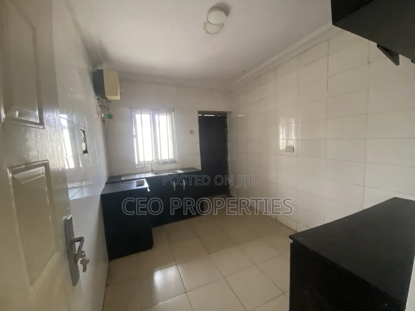 2bdrm Block of Flats in Estate/Alllied, Ajah for rent in Ajah
