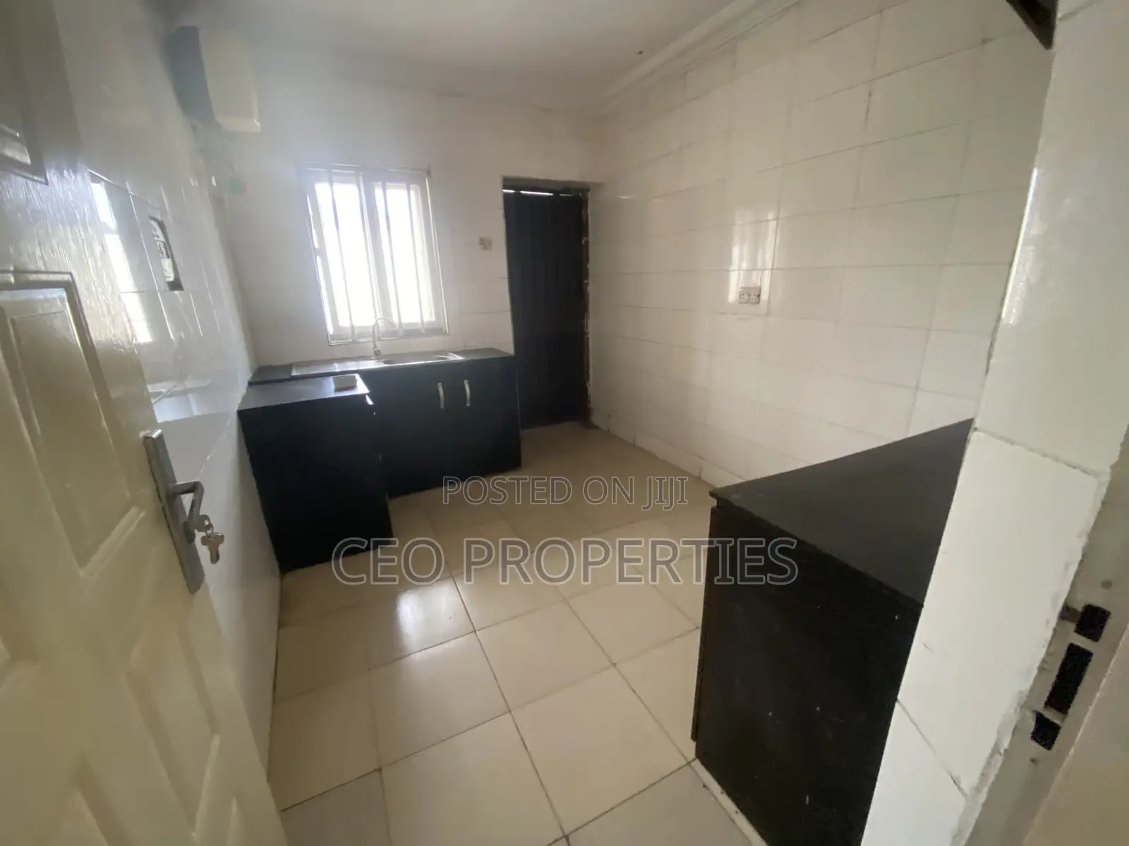 2bdrm Block of Flats in Estate/Alllied, Ajah for rent in Ajah