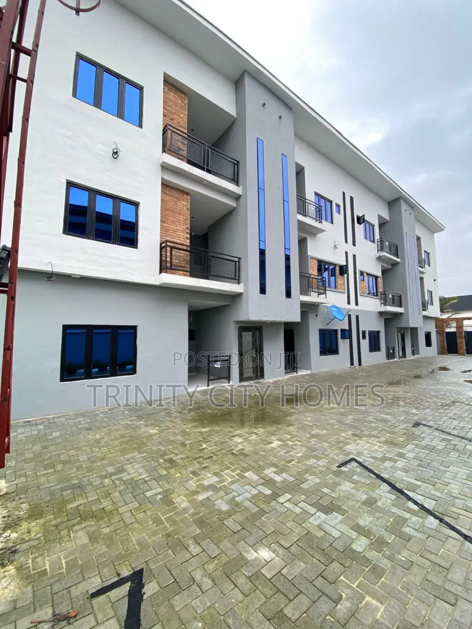 2bdrm Apartment in Abijo for sale in Abijo
