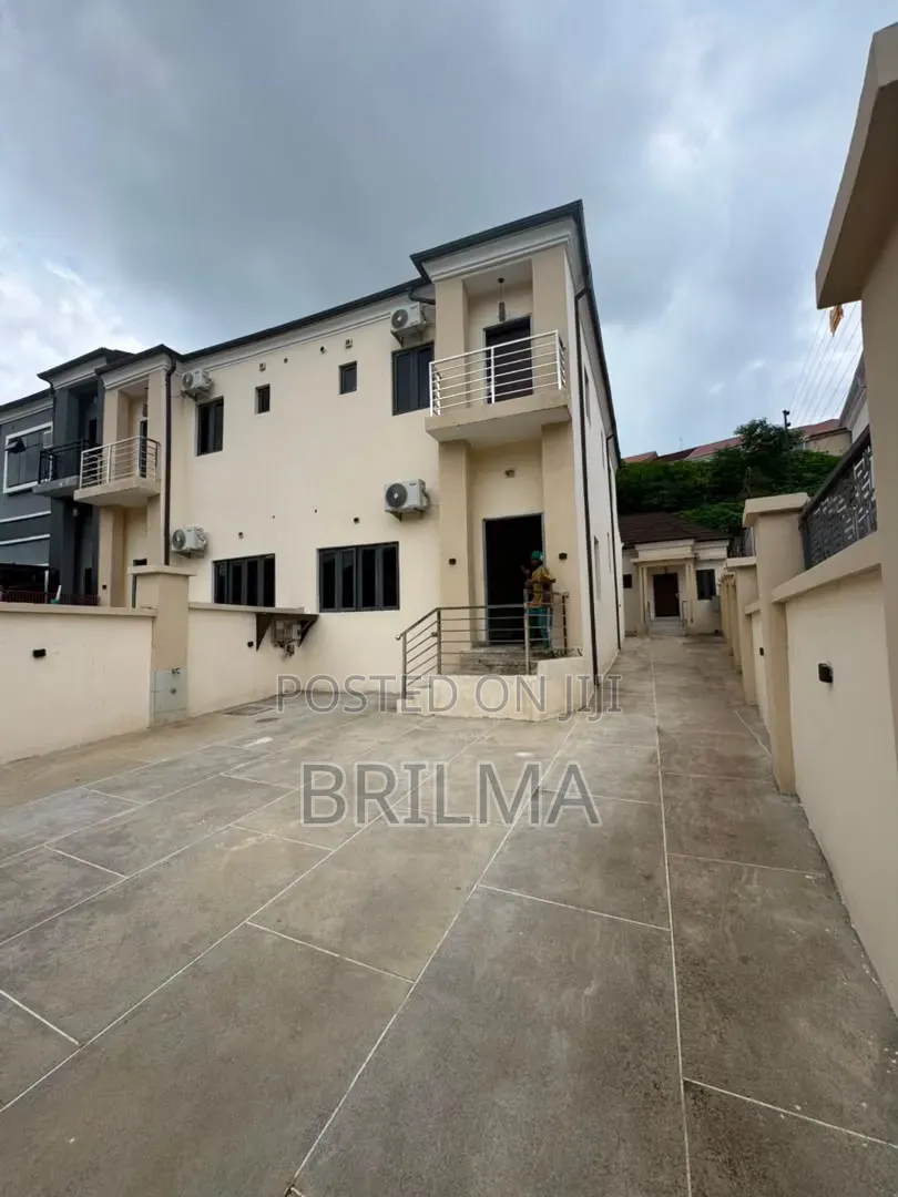 3bdrm Duplex in Asokoro for rent in Asokoro
