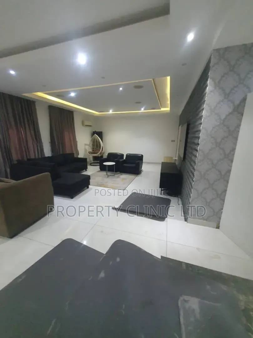 4bdrm House in Lekki Phase 1 for rent in Lekki Phase 1