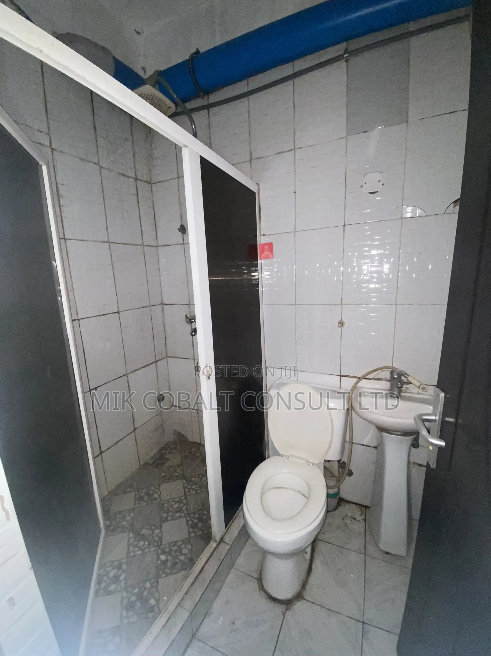 1bdrm Block of Flats in 5Th Avenue, Gwarinpa for rent in Gwarinpa