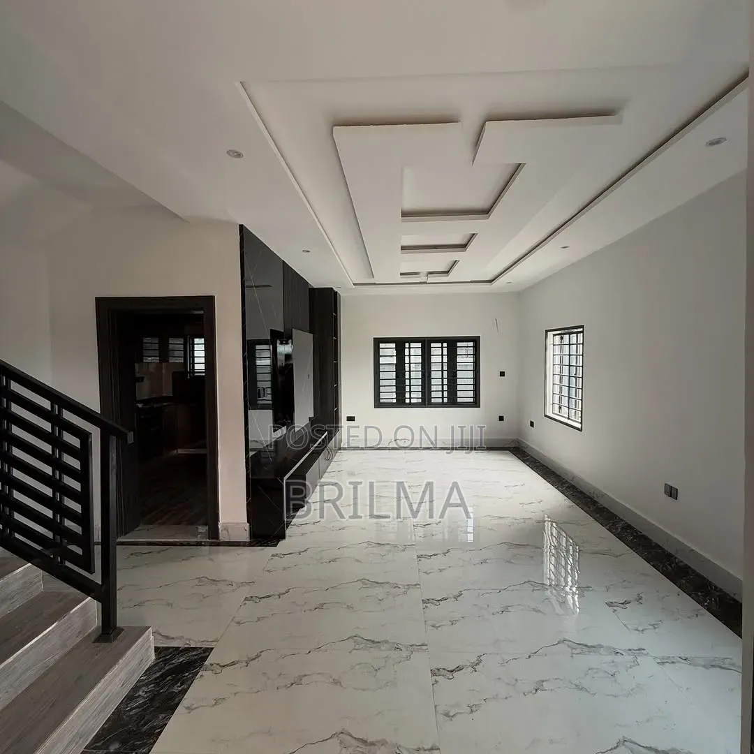 Furnished 4bdrm Duplex in Kubwa for sale in Kubwa