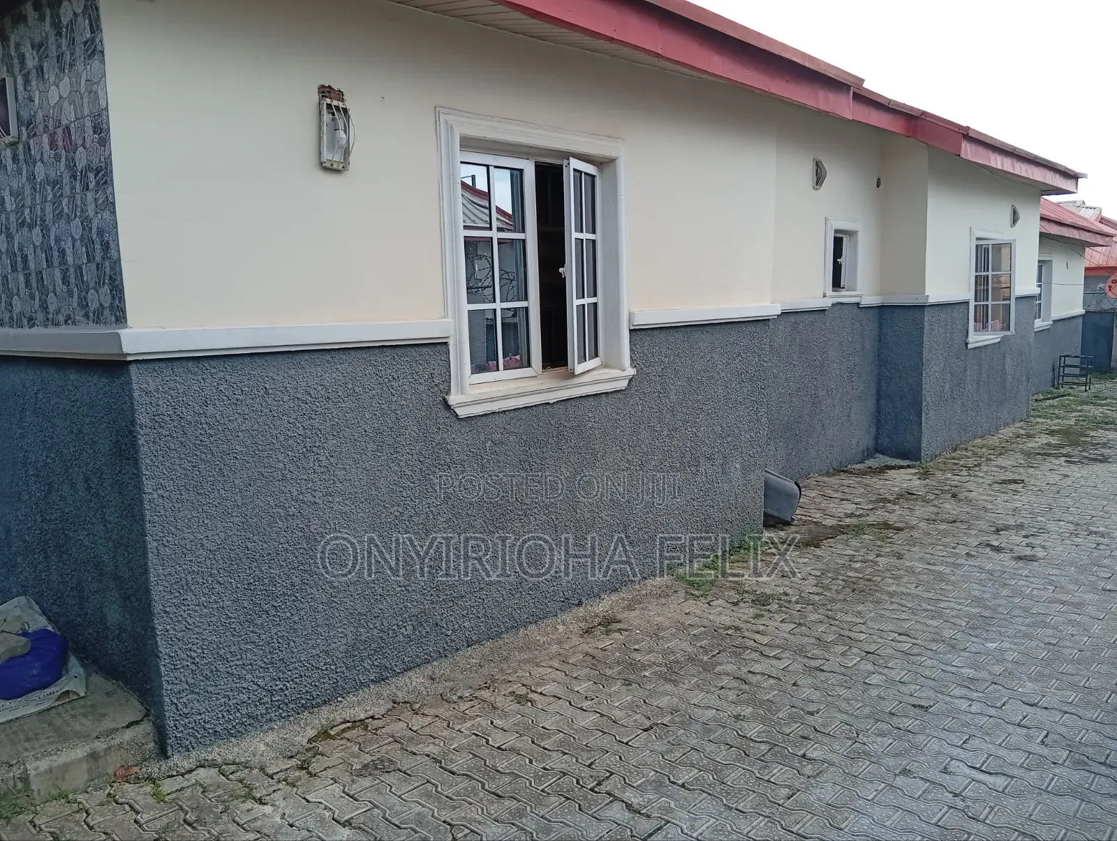 3bdrm Bungalow in Gwarinpa Off 6Th, Bunkoro for rent in Bunkoro