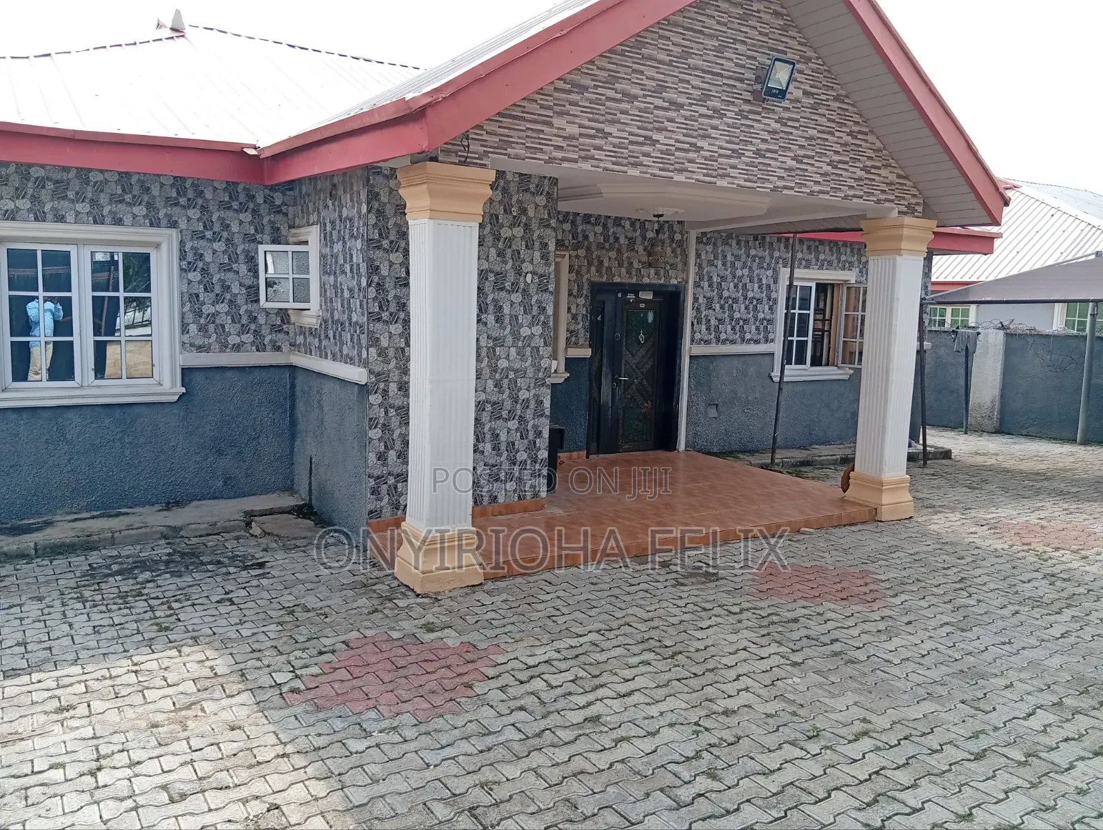 3bdrm Bungalow in Gwarinpa Off 6Th, Bunkoro for rent in Bunkoro