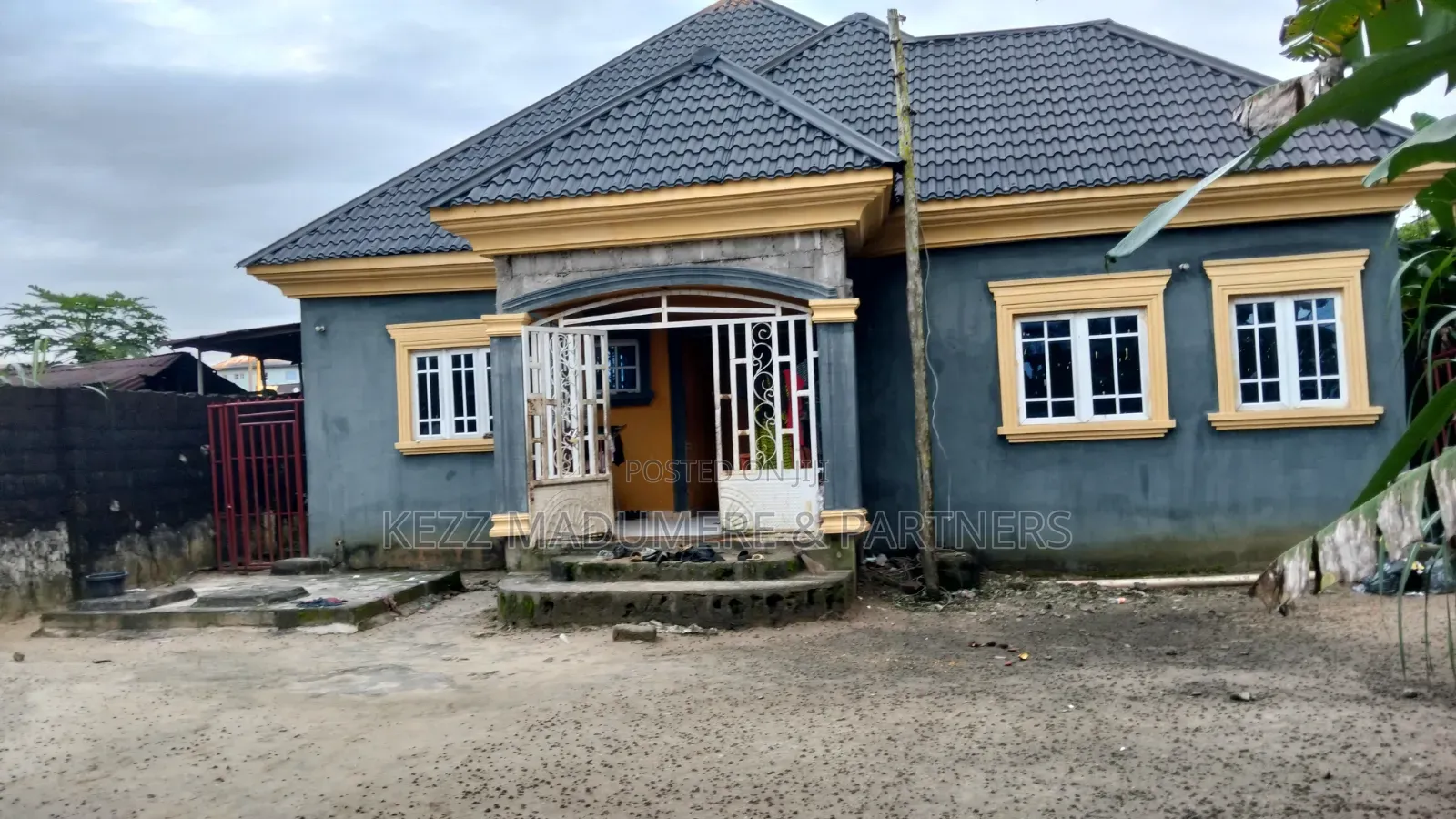 4bdrm Bungalow in By Nepa Off Sars, Rukpokwu for sale in Rukpokwu