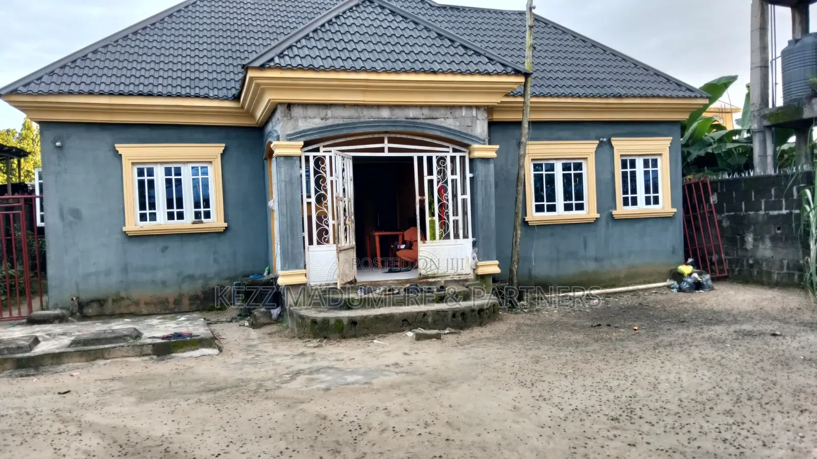 4bdrm Bungalow in By Nepa Off Sars, Rukpokwu for sale in Rukpokwu