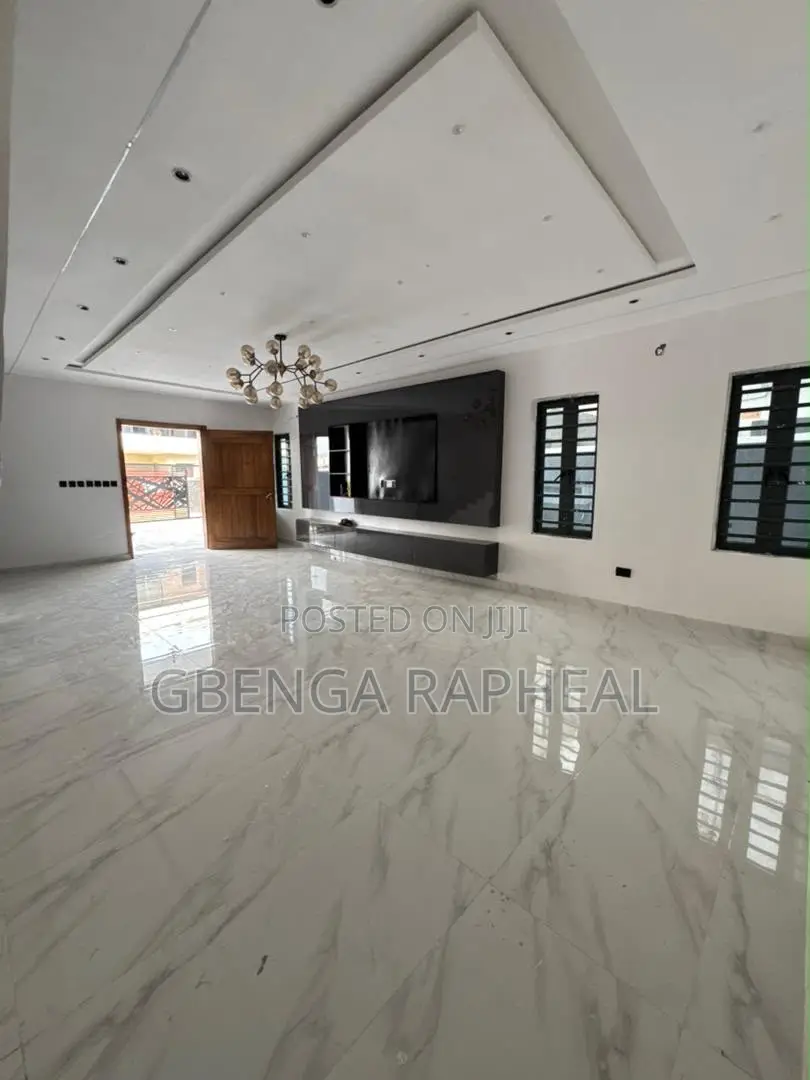 4bdrm Duplex in Ajah for sale in Ajah